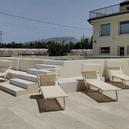 Casale Michele Carrubo Vakantiehuis